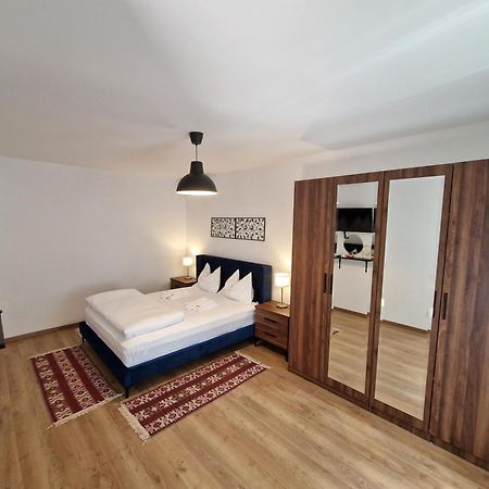 Maximus Apartments 锡吉什瓦拉 外观 照片
