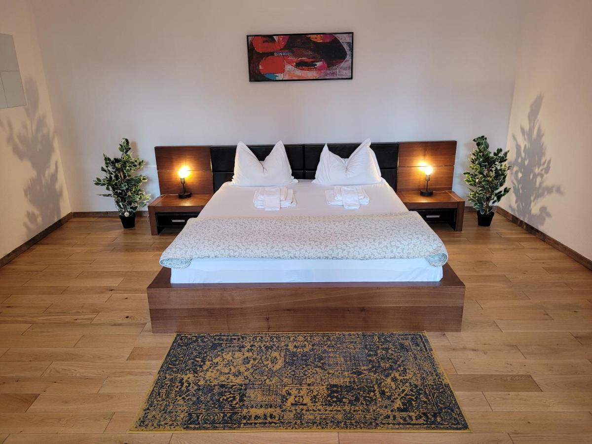 Maximus Apartments 锡吉什瓦拉 外观 照片